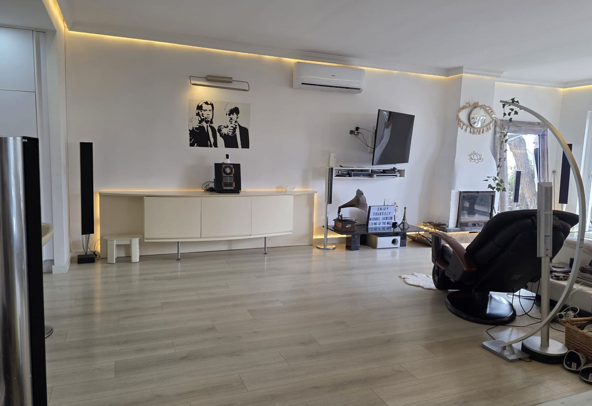 3 Bed Townhouse for sale in Hacienda Las Chapas Costa Del Sol, Málaga, Spain