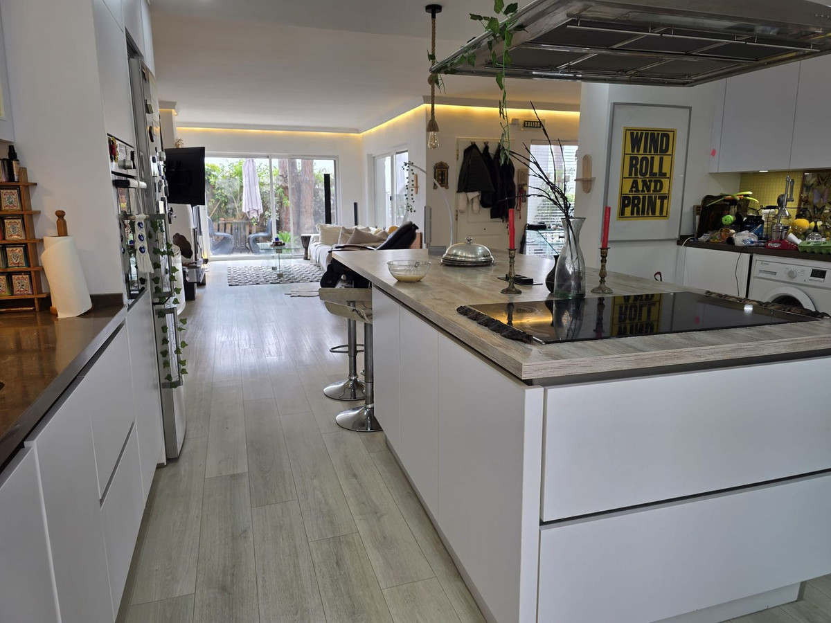 3 Bed Townhouse for sale in Hacienda Las Chapas Costa Del Sol, Málaga, Spain