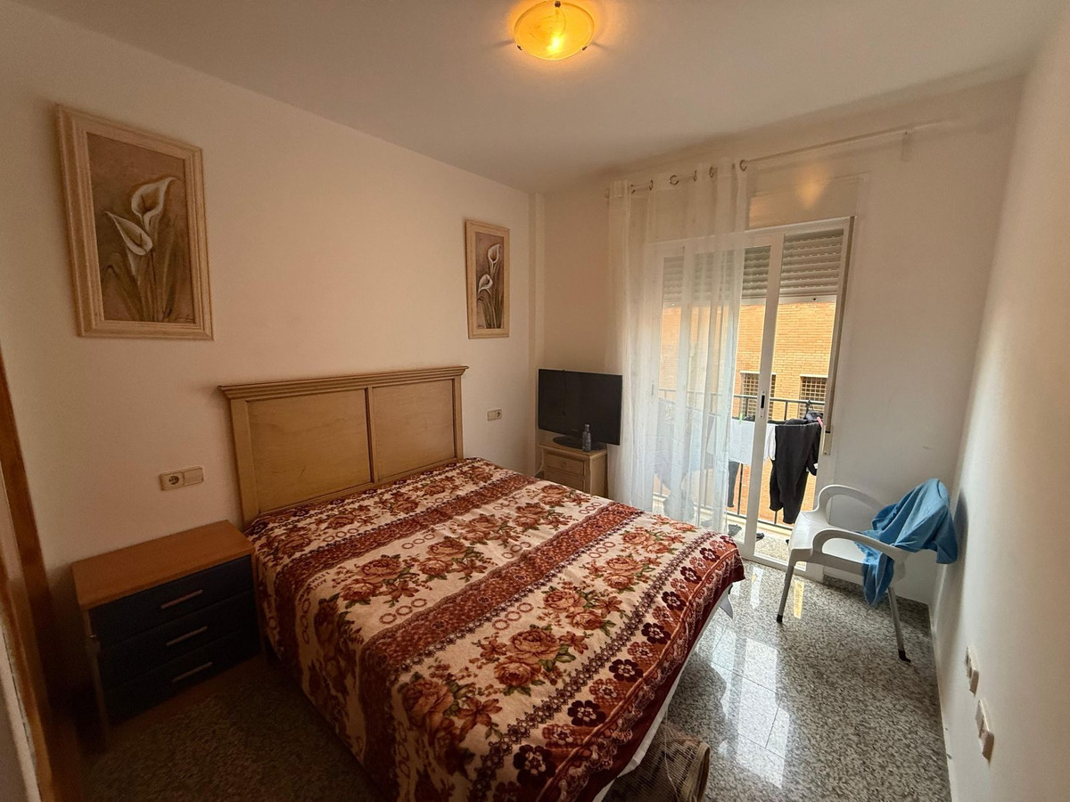 Se vende Apartamento Planta Media de 2 dormitorios en Costa Del Sol, Málaga, España