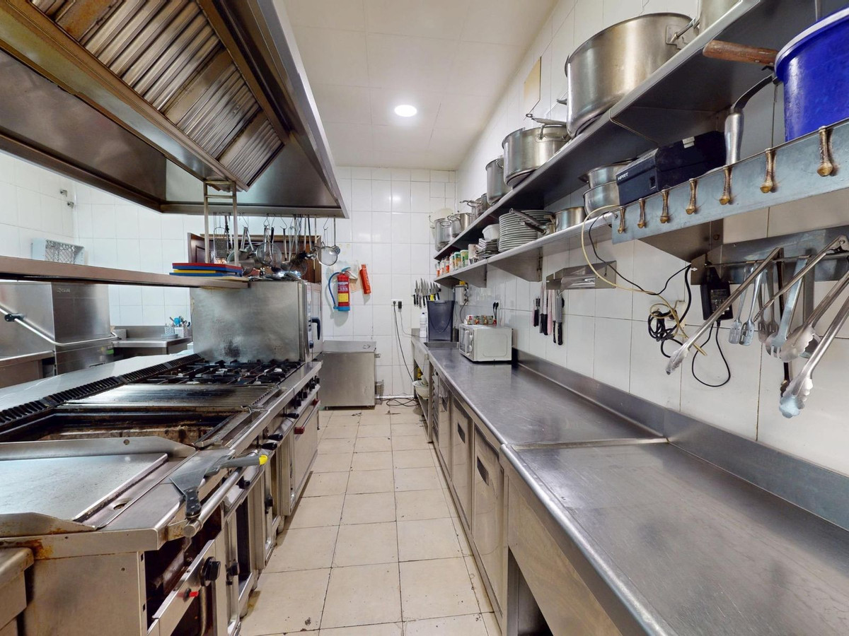 Commercial unit for sale in Benalmadena Costa Del Sol, Málaga, Spain
