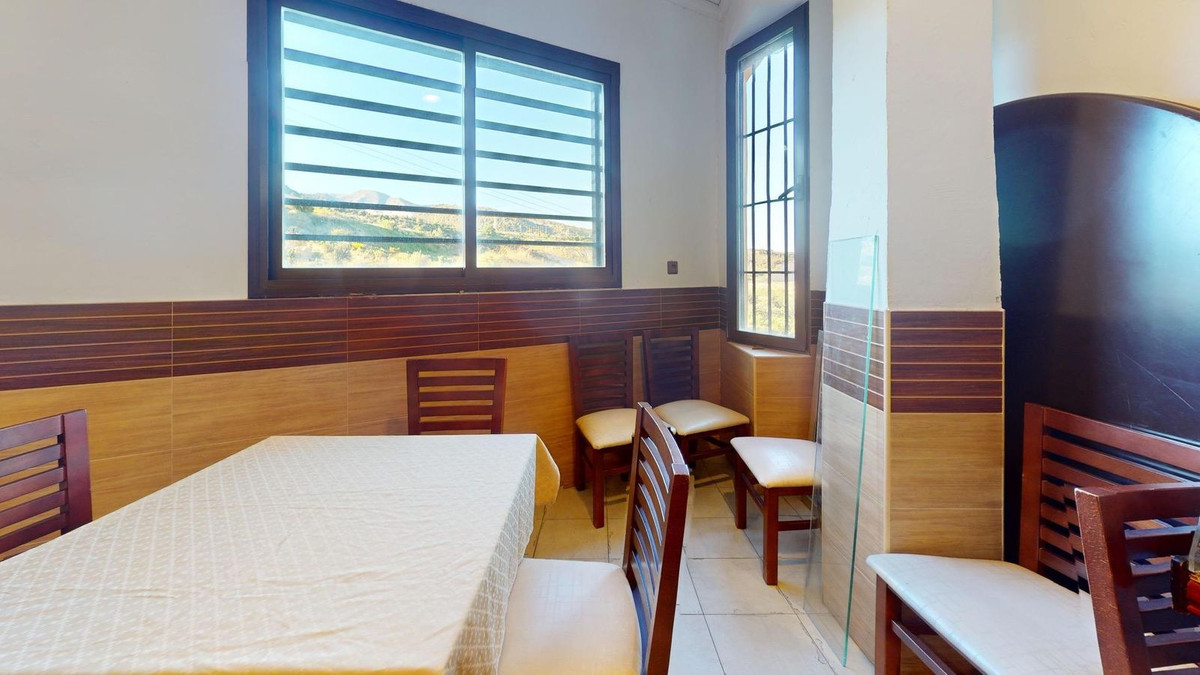 Commercial unit for sale in Benalmadena Costa Del Sol, Málaga, Spain