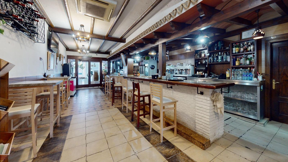 Commercial unit for sale in Benalmadena Costa Del Sol, Málaga, Spain
