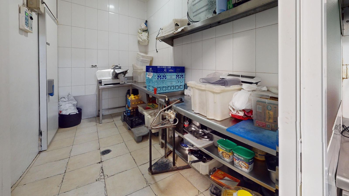 Commercial unit for sale in Benalmadena Costa Del Sol, Málaga, Spain