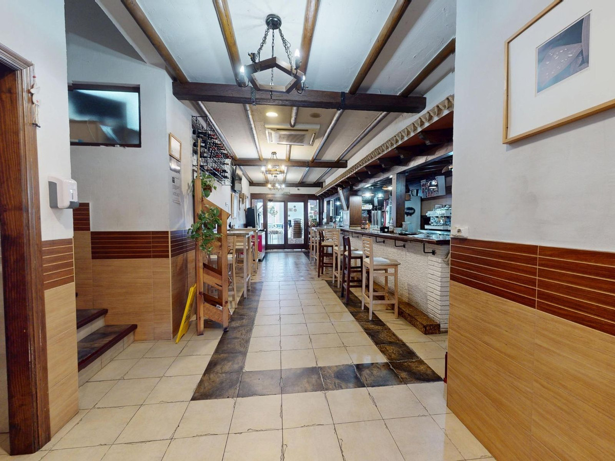 Commercial unit for sale in Benalmadena Costa Del Sol, Málaga, Spain