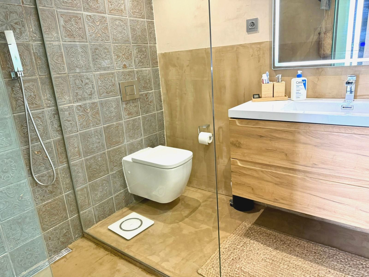 2 Bed Townhouse for sale in Ojén Costa Del Sol, Málaga, Spain