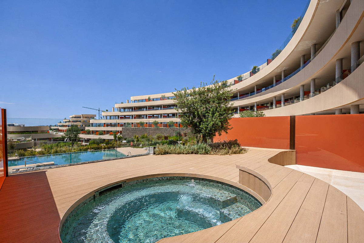 3 Bed Apartment for sale in Higueron Costa Del Sol, Málaga, Spain