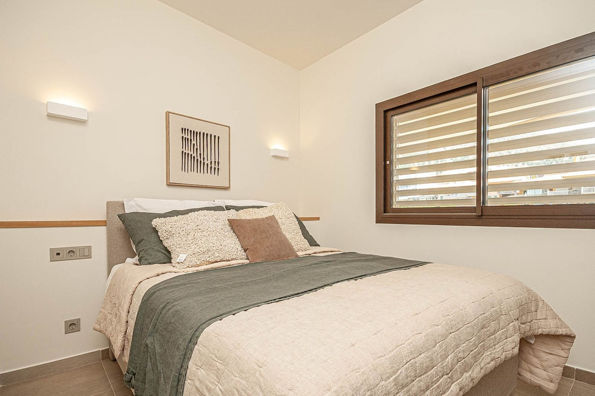3 Bed Apartment for sale in Higueron Costa Del Sol, Málaga, Spain