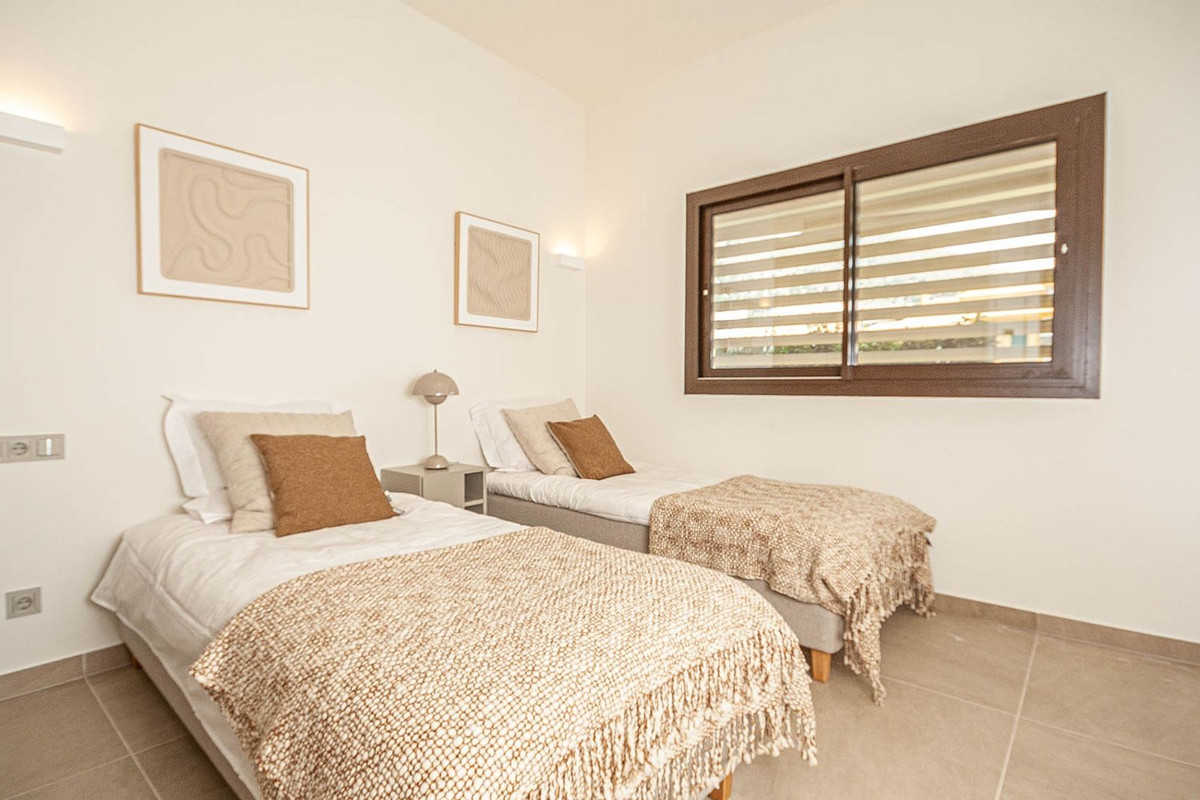 3 Bed Apartment for sale in Higueron Costa Del Sol, Málaga, Spain