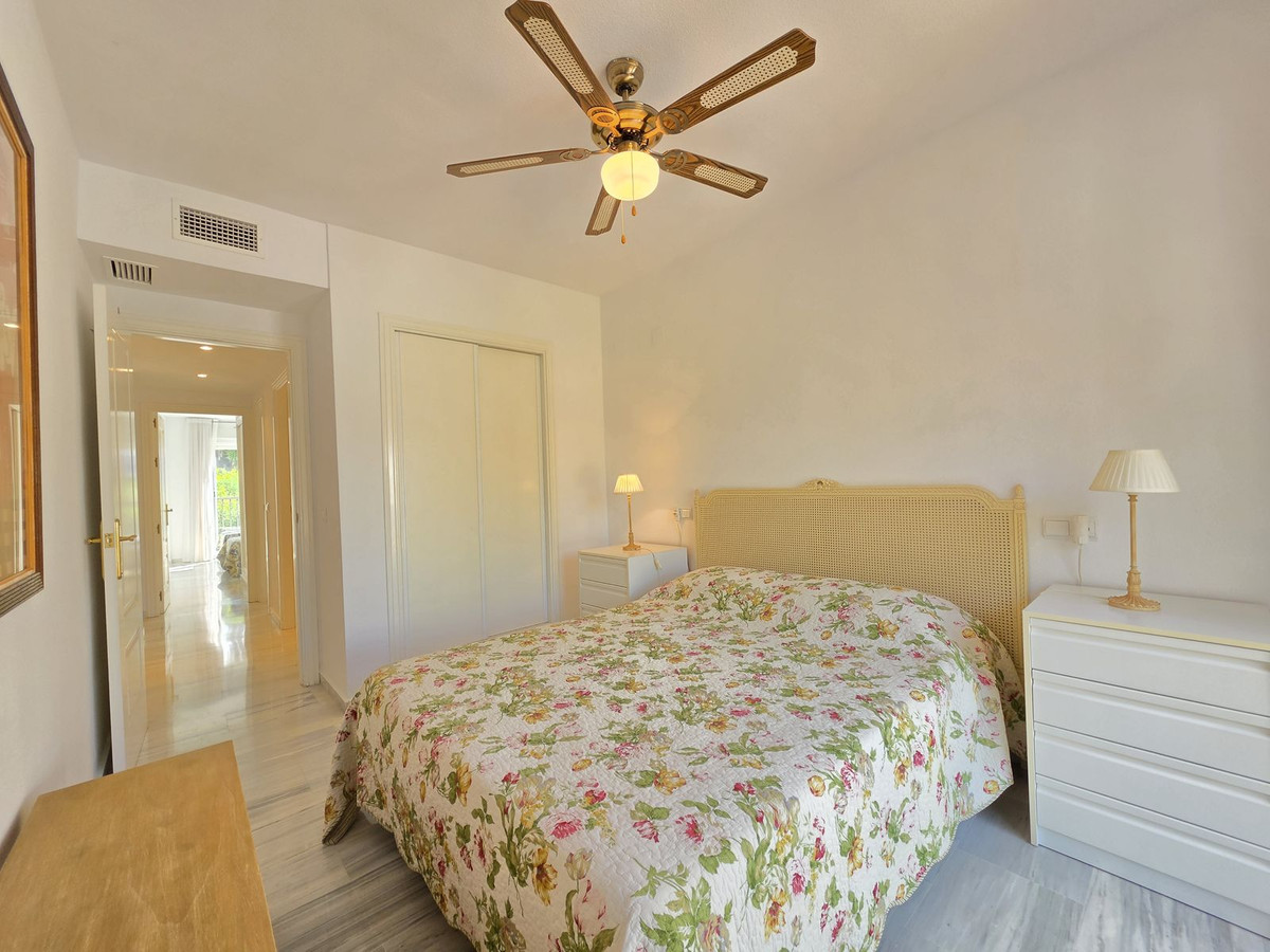3 Bed Apartment for sale in Benahavís Costa Del Sol, Málaga, Spain