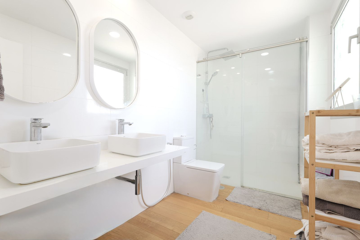 4 Bed Apartment for sale in Mijas Costa Costa Del Sol, Málaga, Spain