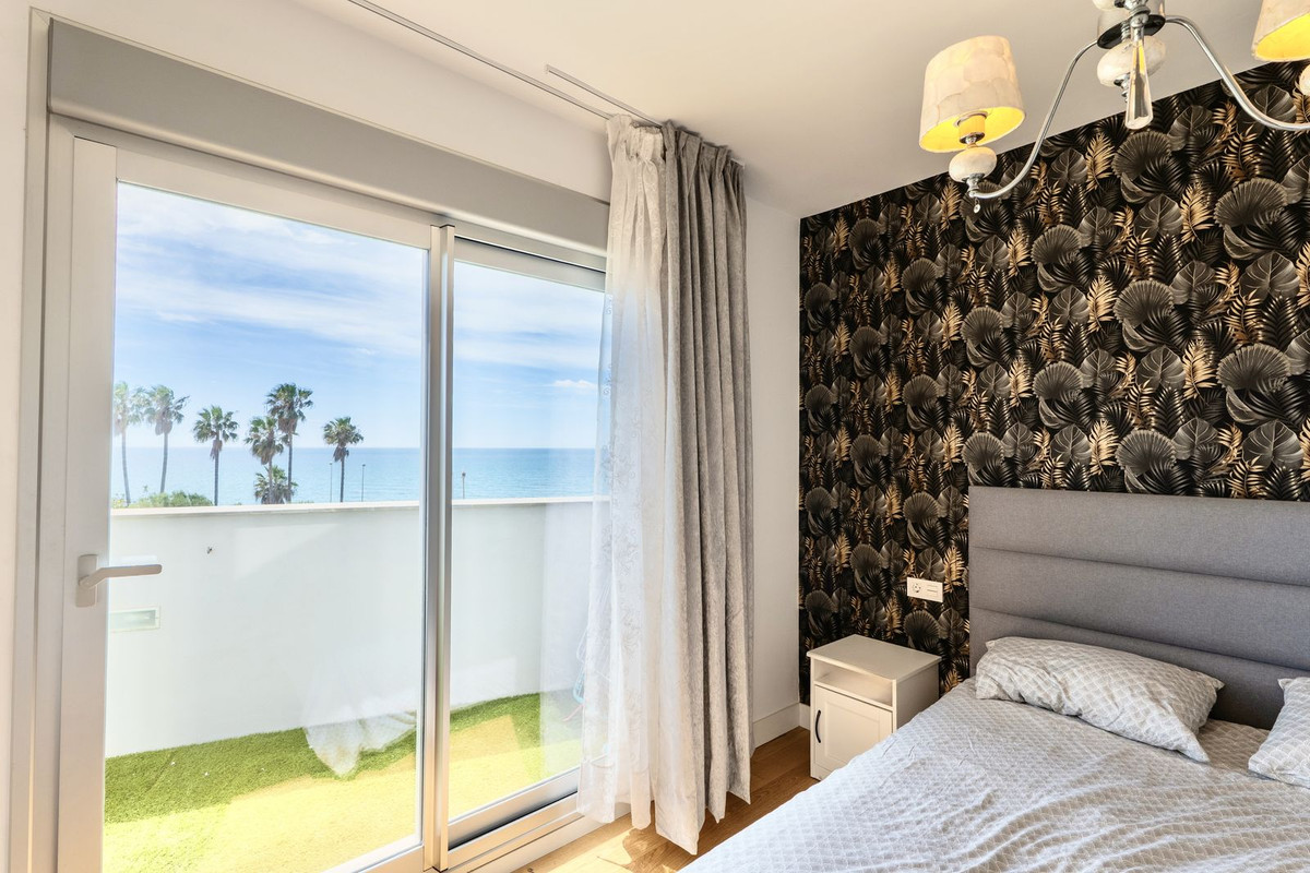 4 Bed Apartment for sale in Mijas Costa Costa Del Sol, Málaga, Spain