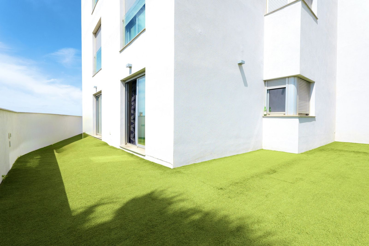 4 Bed Apartment for sale in Mijas Costa Costa Del Sol, Málaga, Spain