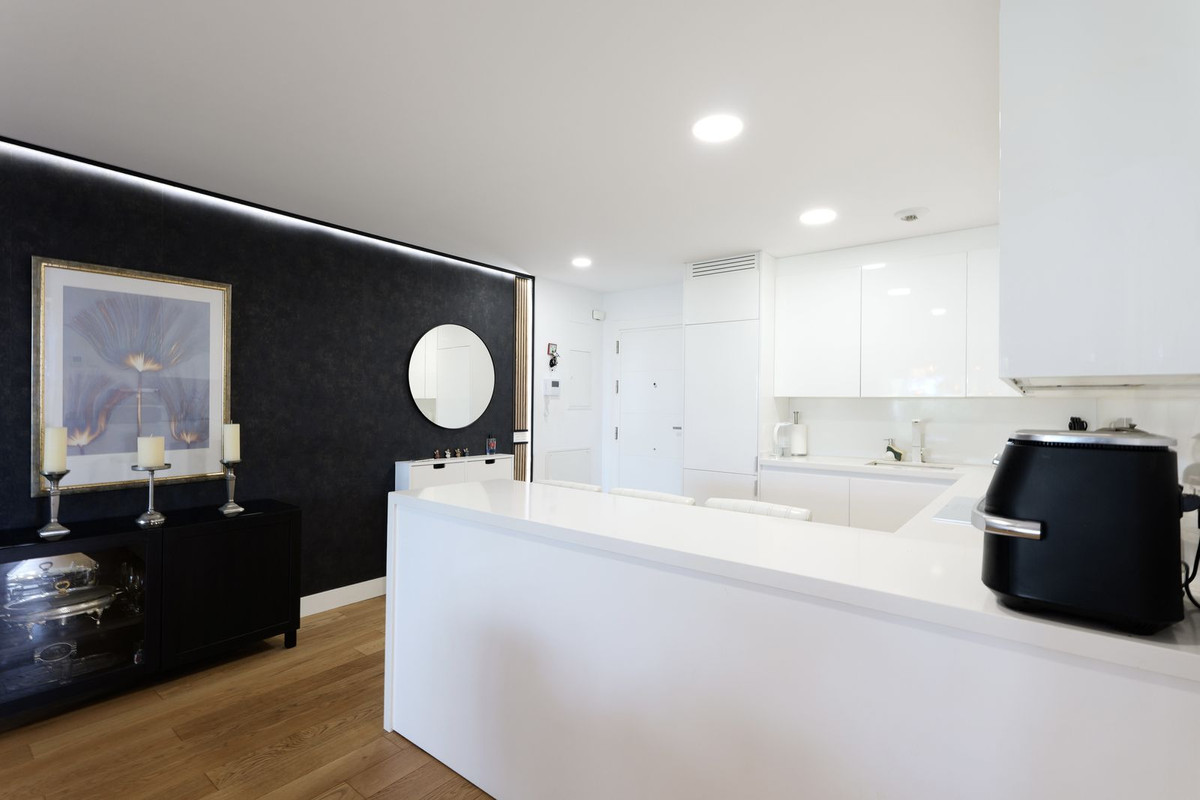 4 Bed Apartment for sale in Mijas Costa Costa Del Sol, Málaga, Spain
