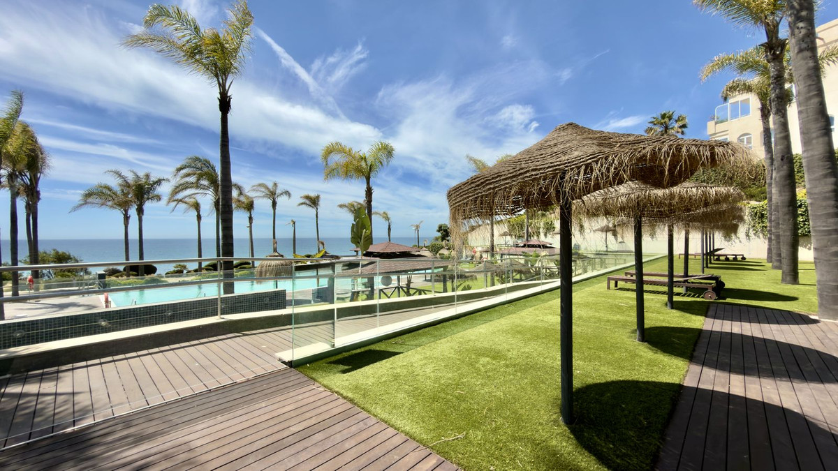 4 Bed Apartment for sale in Mijas Costa Costa Del Sol, Málaga, Spain
