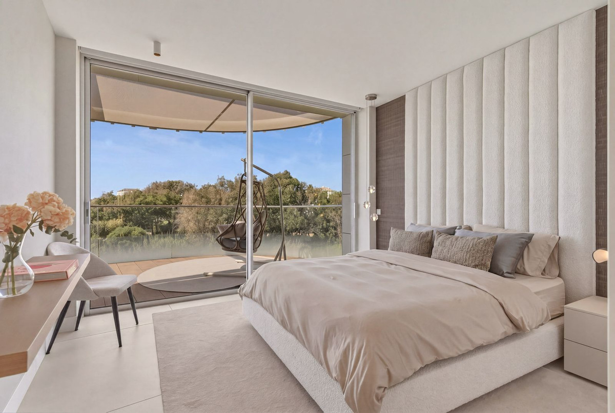 Se vende Apartamento Planta Media de 4 dormitorios en Costa Del Sol, Málaga, España