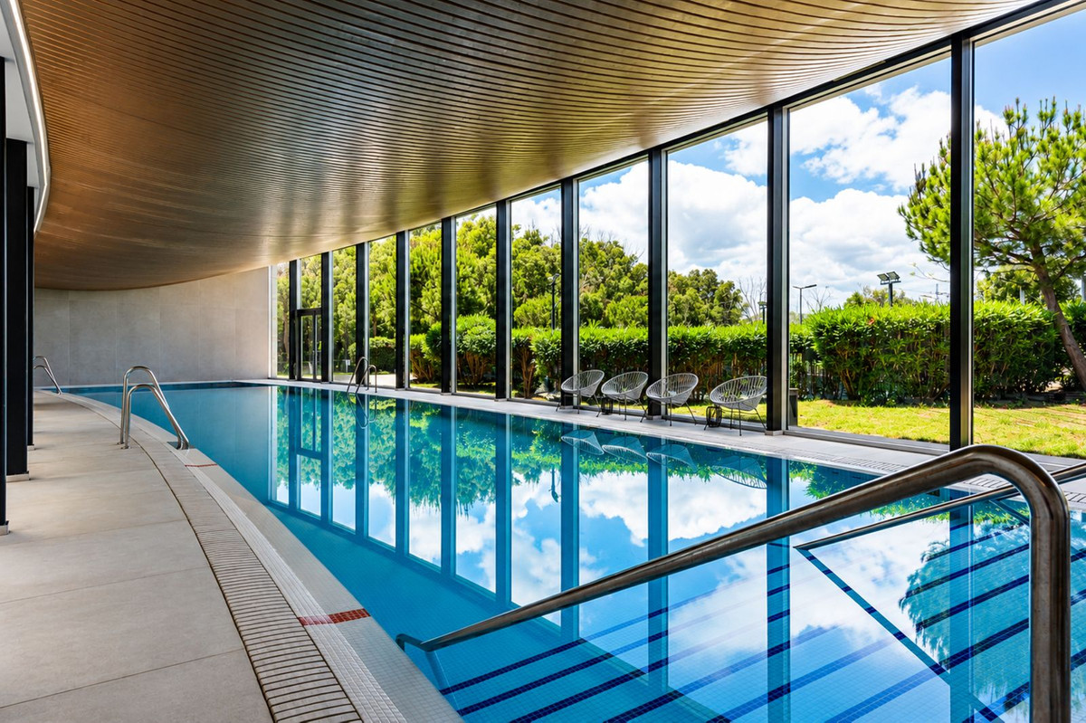 Se vende Apartamento Planta Media de 4 dormitorios en Costa Del Sol, Málaga, España