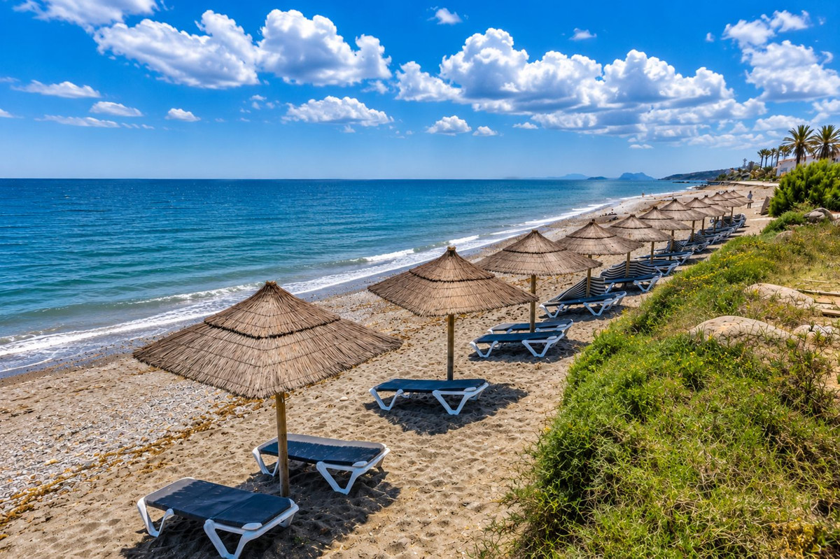 Se vende Apartamento Planta Media de 4 dormitorios en Costa Del Sol, Málaga, España