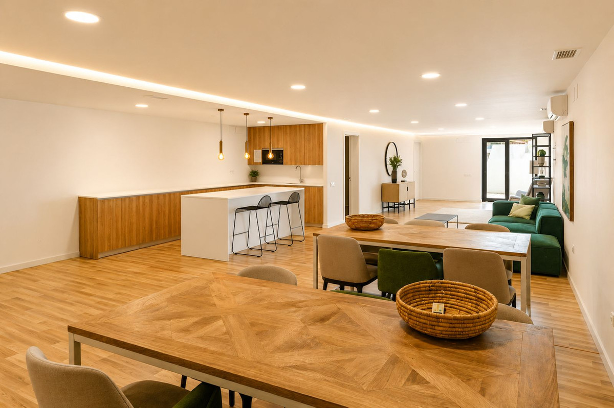 Se vende Apartamento Planta Media de 4 dormitorios en Costa Del Sol, Málaga, España