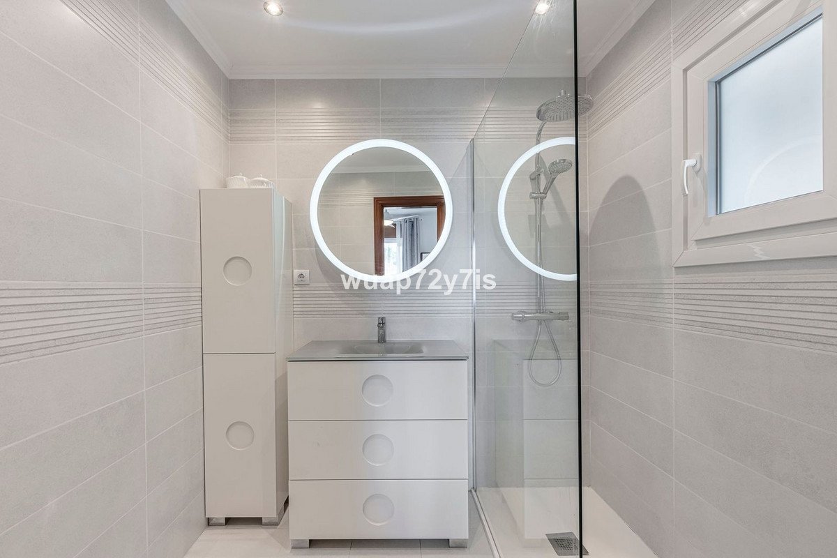 3 Bed Townhouse for sale in El Rosario Costa Del Sol, Málaga, Spain