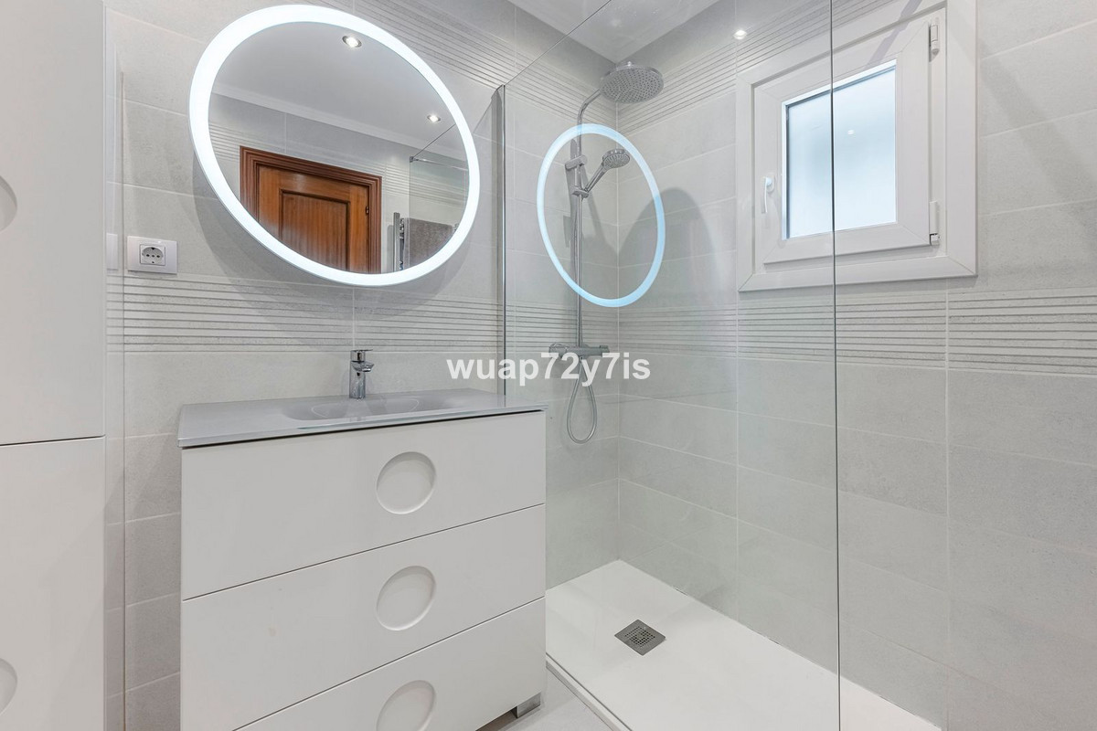 3 Bed Townhouse for sale in El Rosario Costa Del Sol, Málaga, Spain