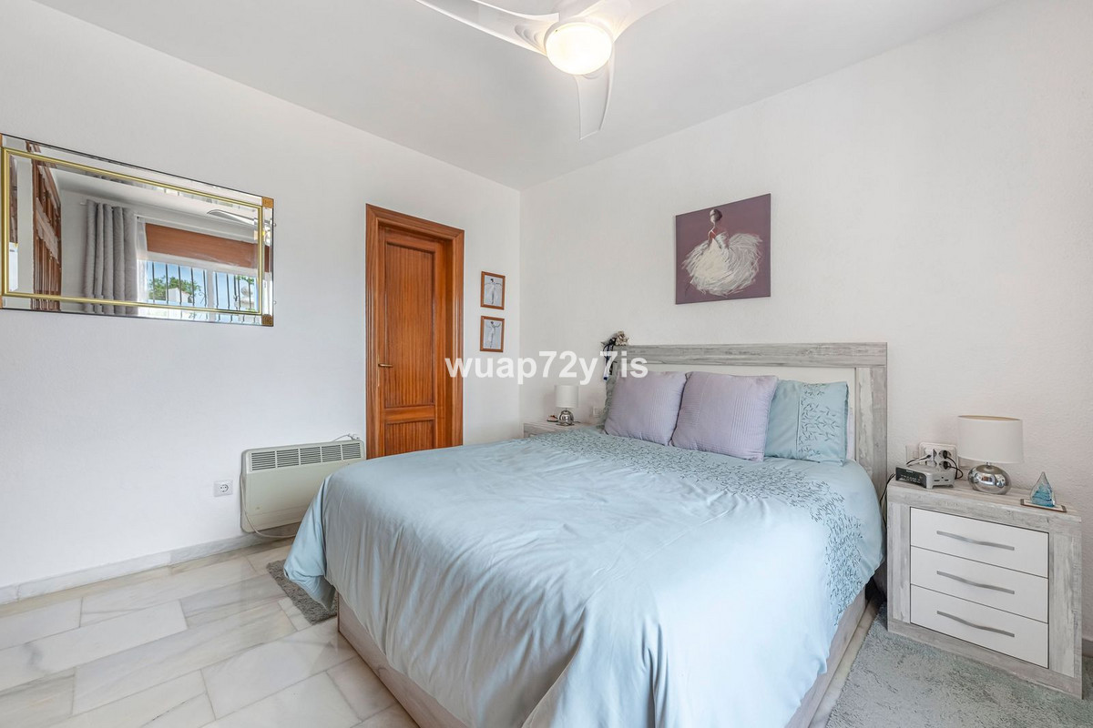 3 Bed Townhouse for sale in El Rosario Costa Del Sol, Málaga, Spain