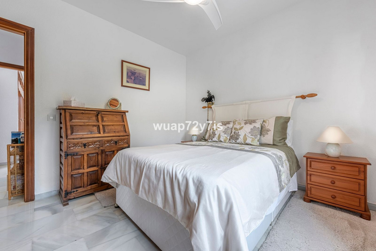 3 Bed Townhouse for sale in El Rosario Costa Del Sol, Málaga, Spain