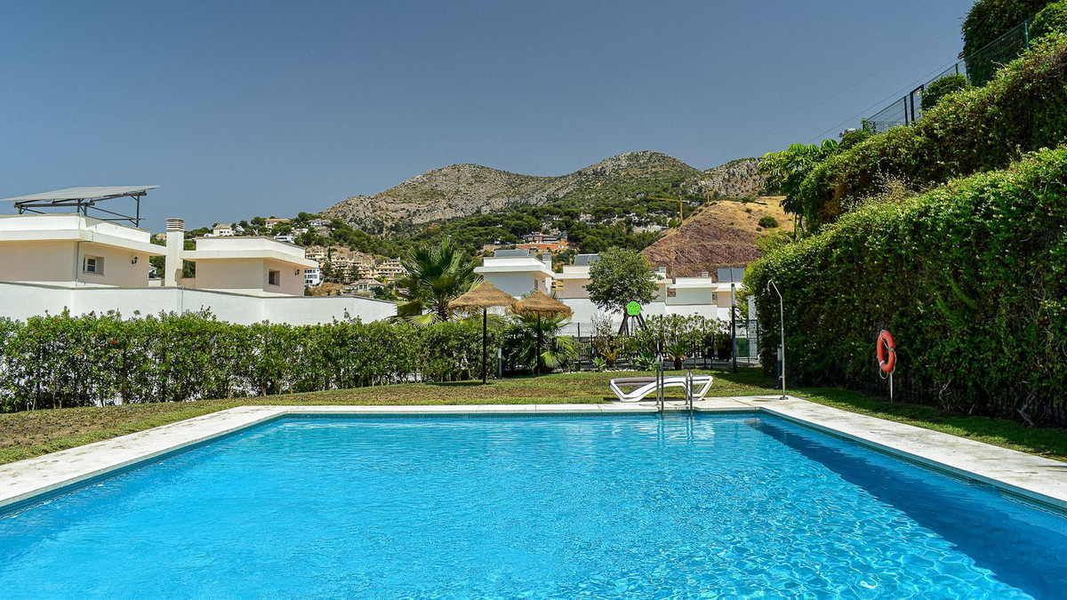 3 Bed Townhouse for sale in Málaga Costa Del Sol, Málaga, Spain