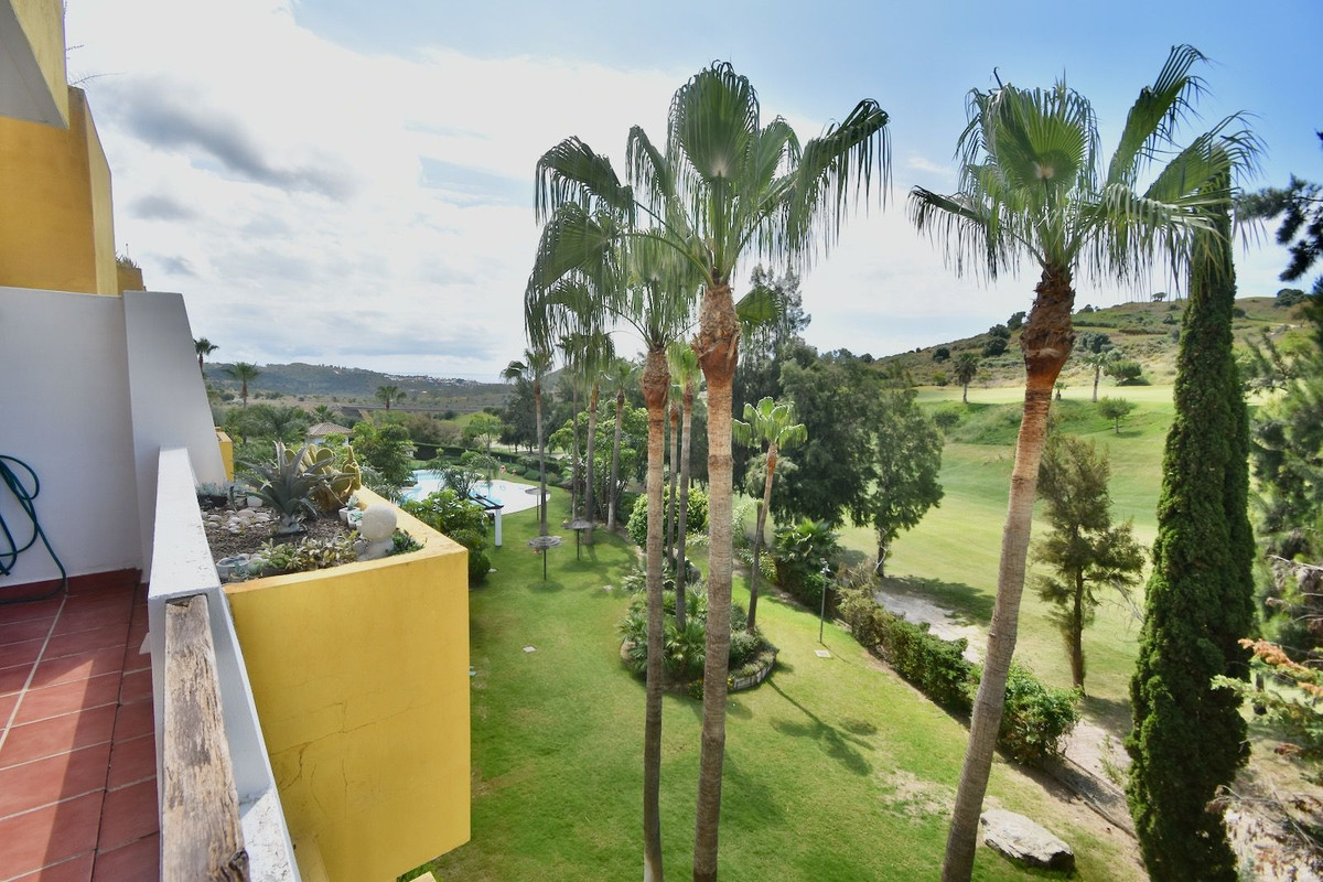 Se vende Apartamento Planta Media de 2 dormitorios en Costa Del Sol, Málaga, España