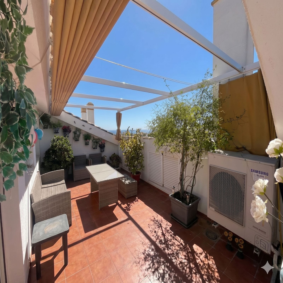 4 Bed Apartment for sale in Nagüeles Costa Del Sol, Málaga, Spain