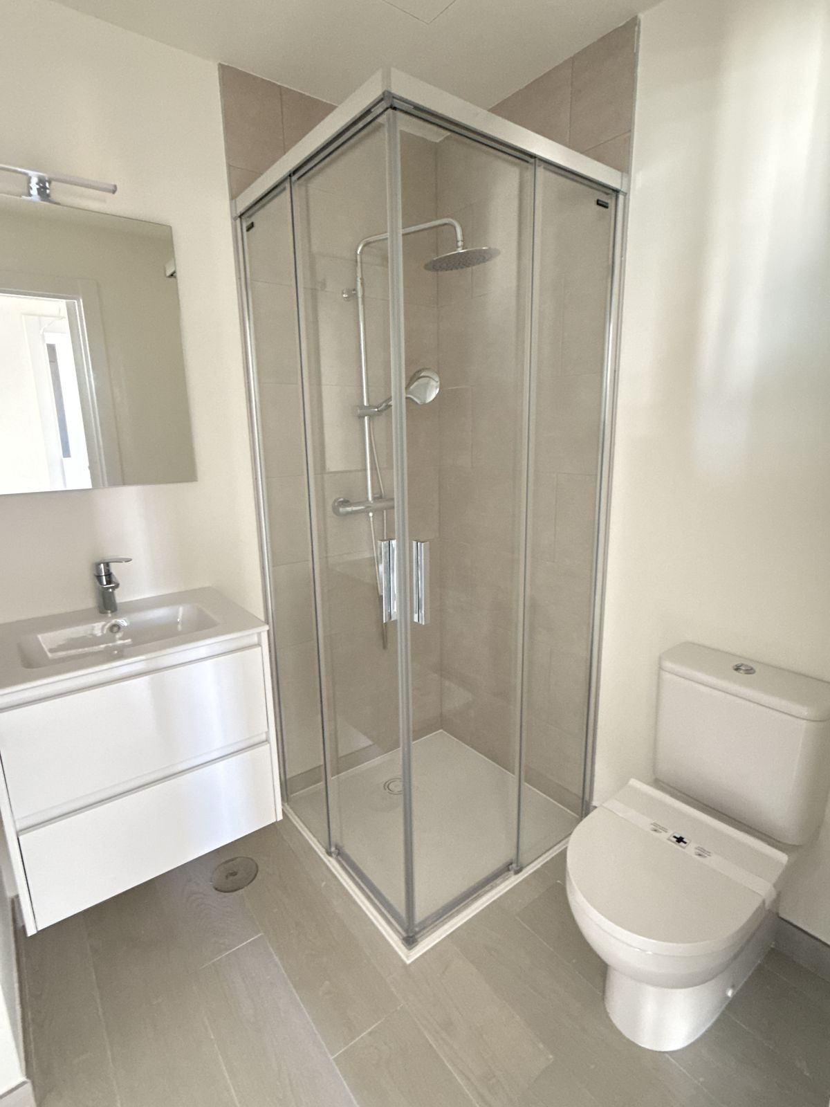 Se vende Ático de 2 dormitorios en Costa Del Sol, Málaga, España