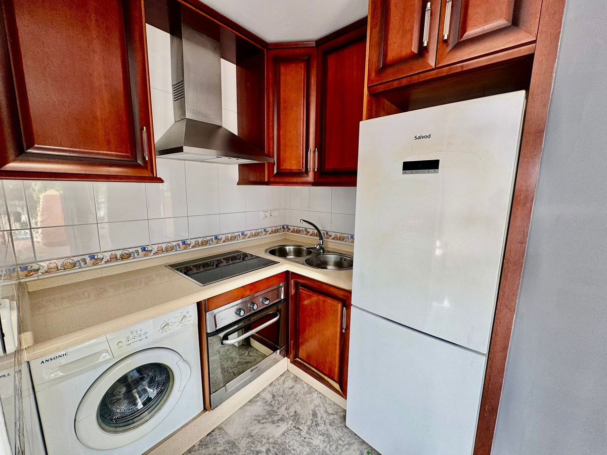 1 Bed Apartment for sale in Las Lagunas Costa Del Sol, Málaga, Spain
