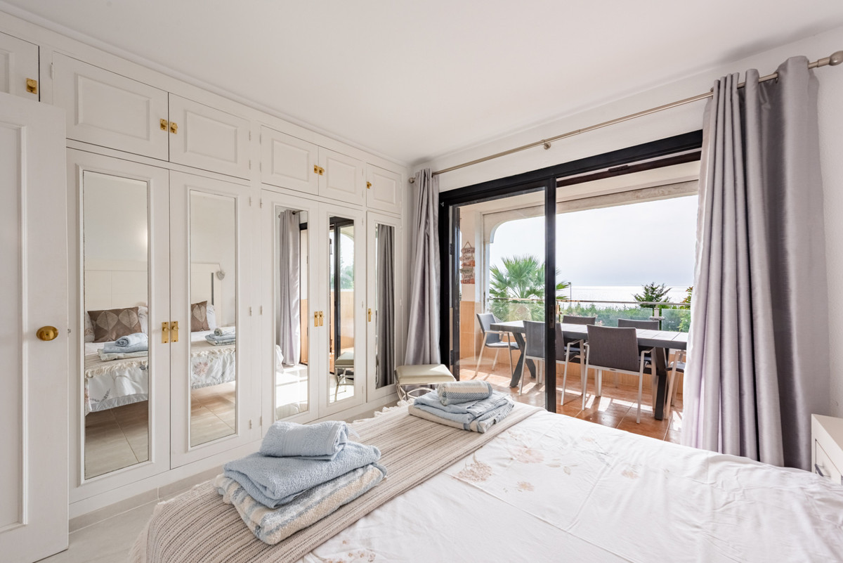Se vende Apartamento Planta Baja de 2 dormitorios en Costa Del Sol, Málaga, España