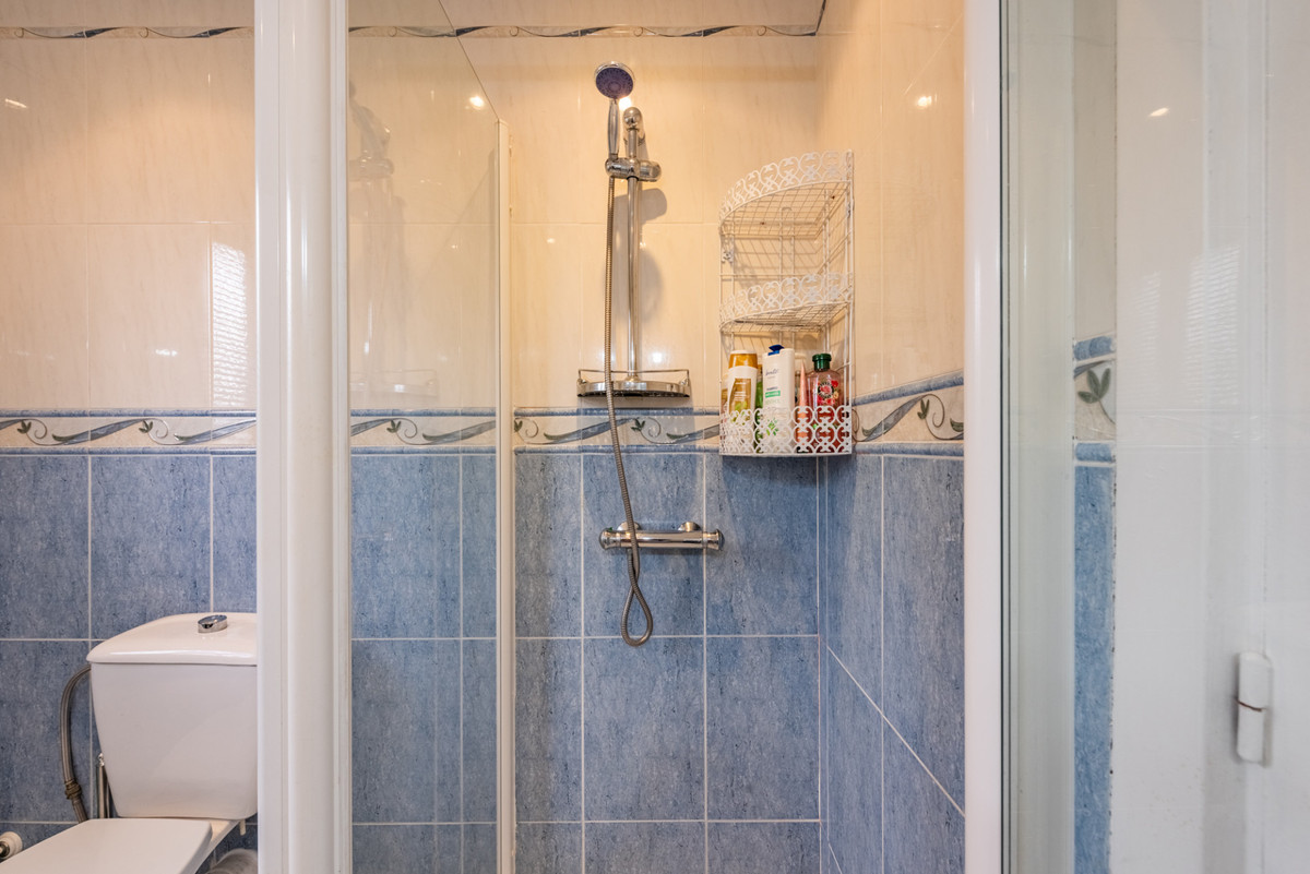 Se vende Apartamento Planta Baja de 2 dormitorios en Costa Del Sol, Málaga, España
