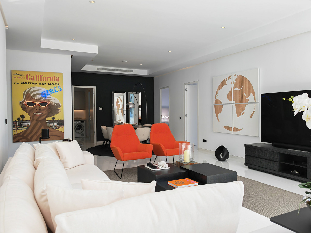 Se vende Villa - Chalet de 5 dormitorios en Costa Del Sol, Málaga, España
