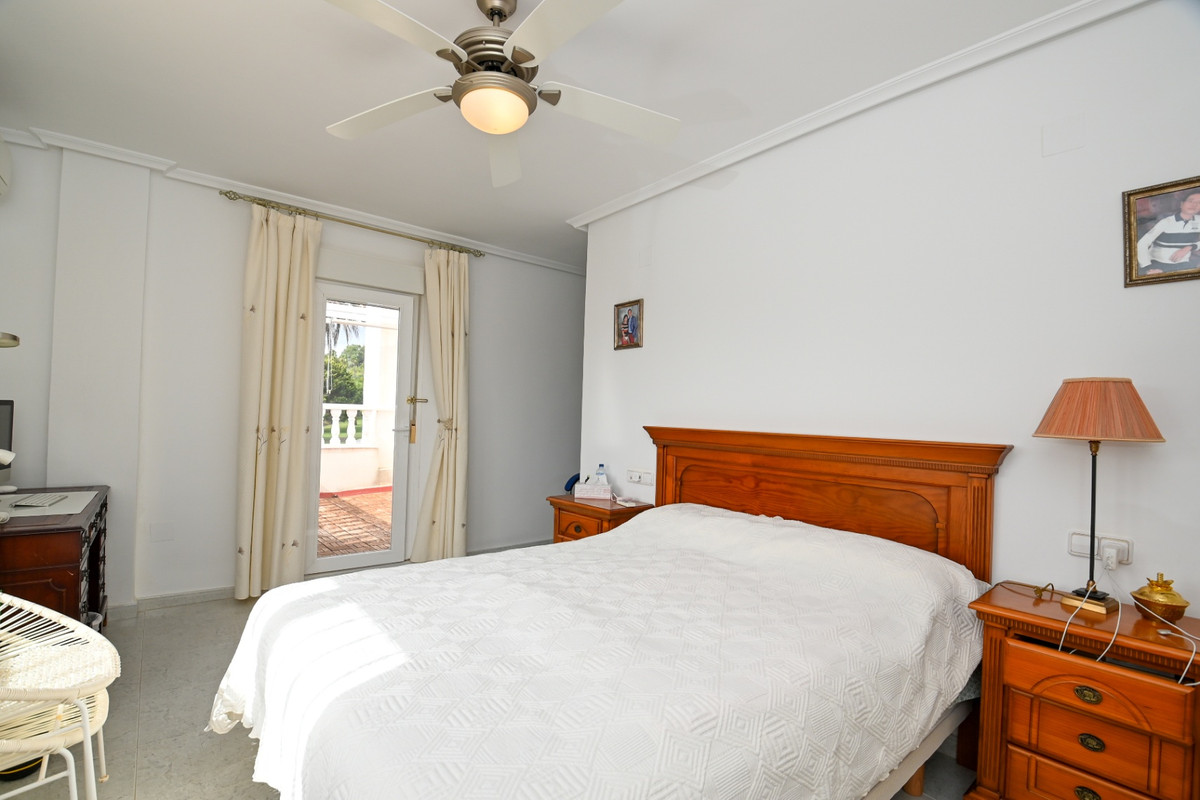 4 Bed Townhouse for sale in Orihuela Costa Costa Blanca, Alicante, Spain