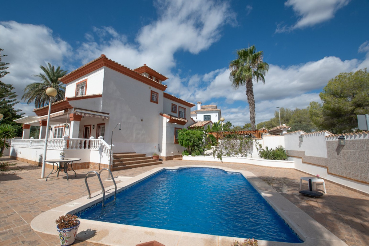 4 Bed Townhouse for sale in Orihuela Costa Costa Blanca, Alicante, Spain