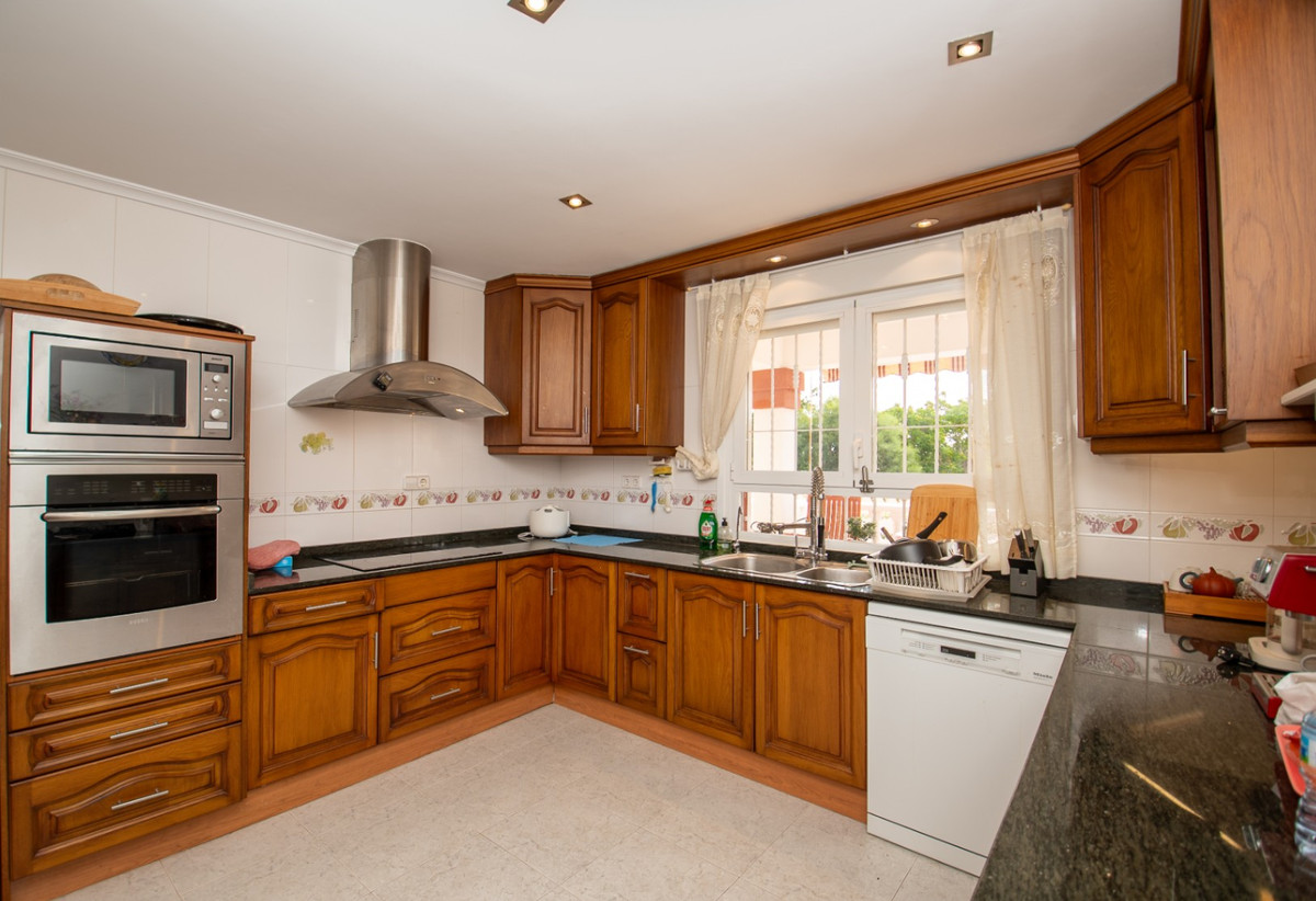 4 Bed Townhouse for sale in Orihuela Costa Costa Blanca, Alicante, Spain
