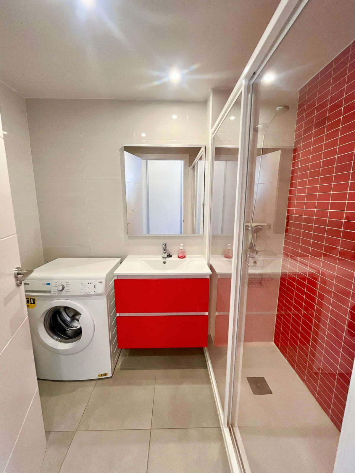 Se vende Apartamento Planta Media de 2 dormitorios en Costa Blanca, Alicante, España