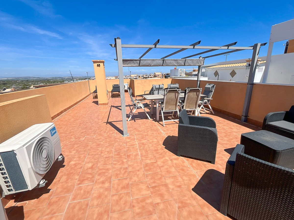 Se vende Apartamento Planta Media de 2 dormitorios en Costa Blanca, Alicante, España