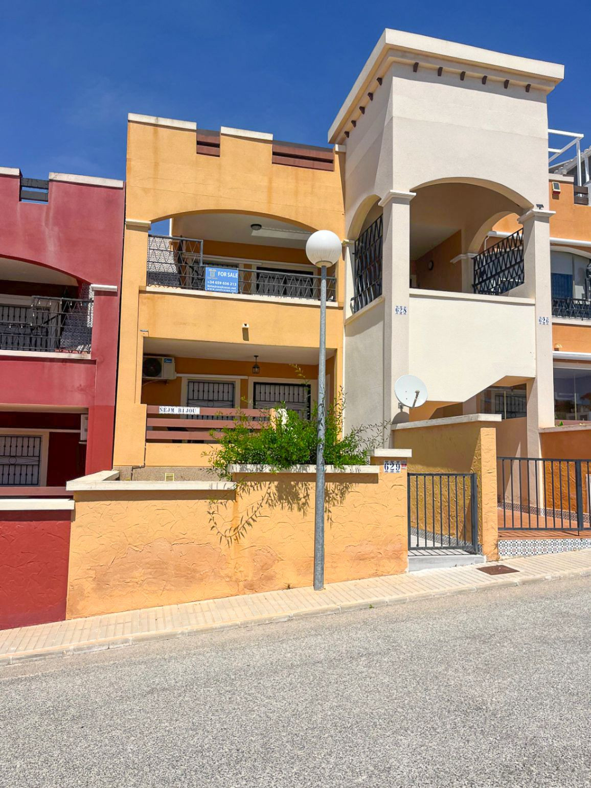 Se vende Apartamento Planta Media de 2 dormitorios en Costa Blanca, Alicante, España