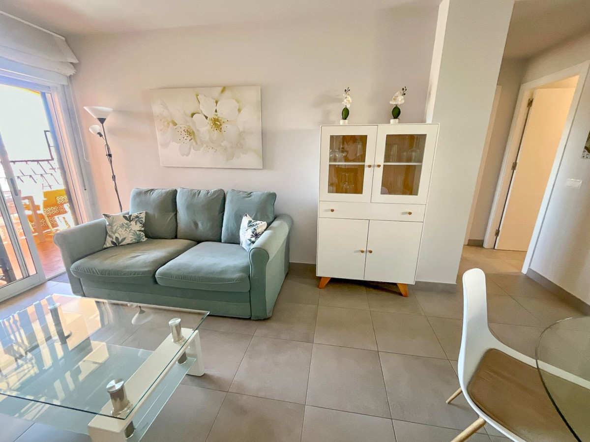 Se vende Apartamento Planta Media de 2 dormitorios en Costa Blanca, Alicante, España