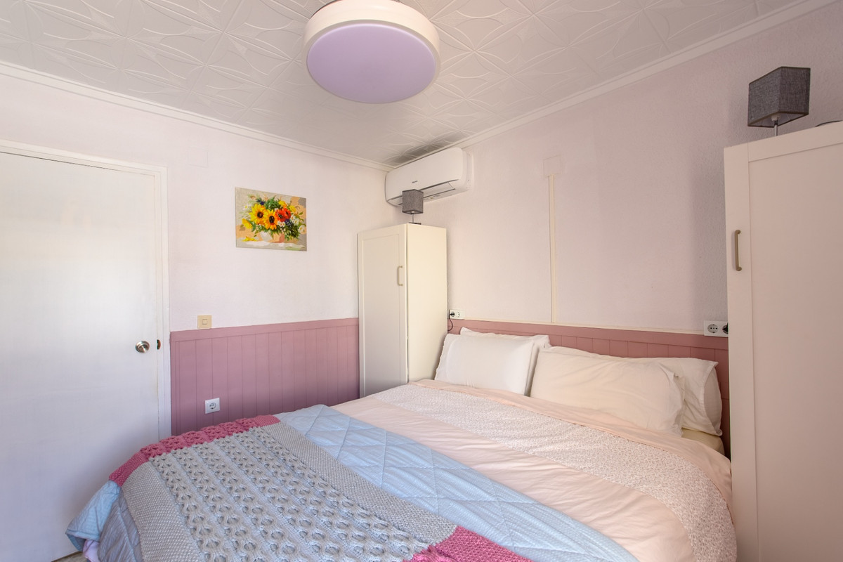 Se vende Bungalow de 2 dormitorios en Costa Blanca, Alicante, España