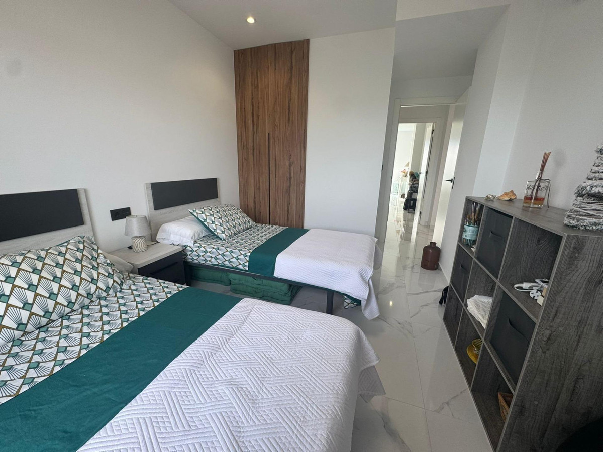 Se vende Bungalow de 2 dormitorios en Costa Blanca, Alicante, España