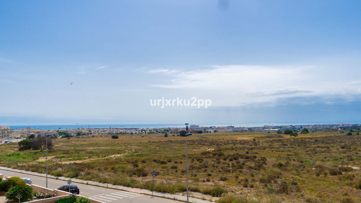 3 Bed Apartment for sale in Villamartin Costa Blanca, Alicante, Spain