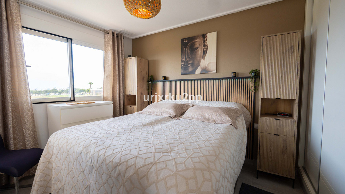 3 Bed Apartment for sale in Villamartin Costa Blanca, Alicante, Spain