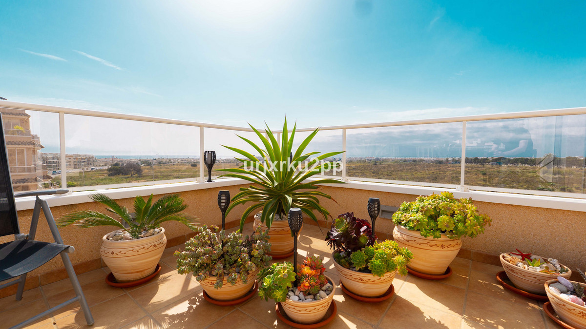3 Bed Apartment for sale in Villamartin Costa Blanca, Alicante, Spain
