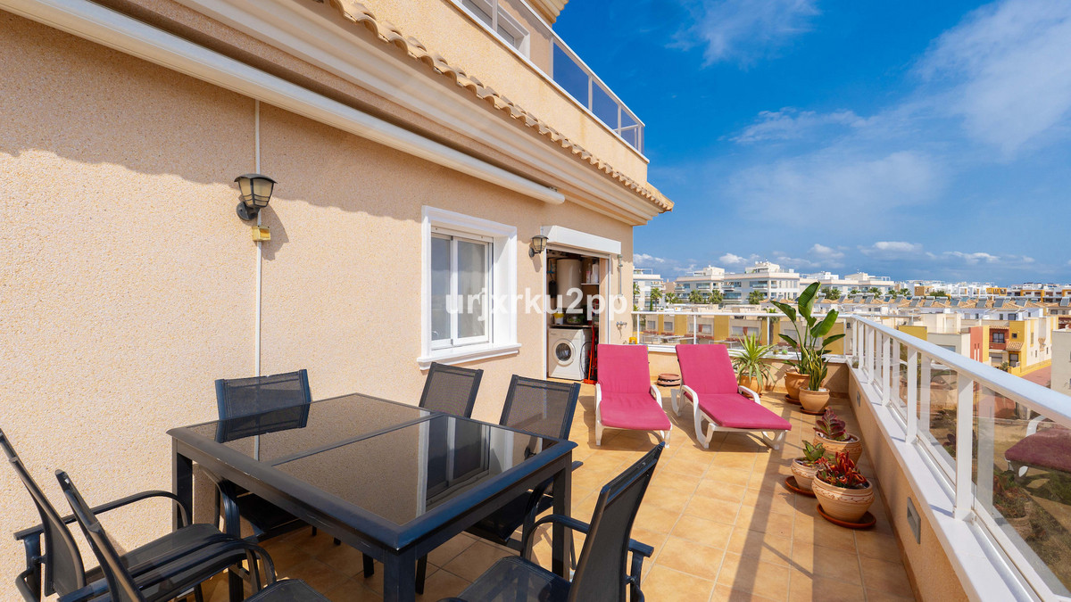 3 Bed Apartment for sale in Villamartin Costa Blanca, Alicante, Spain