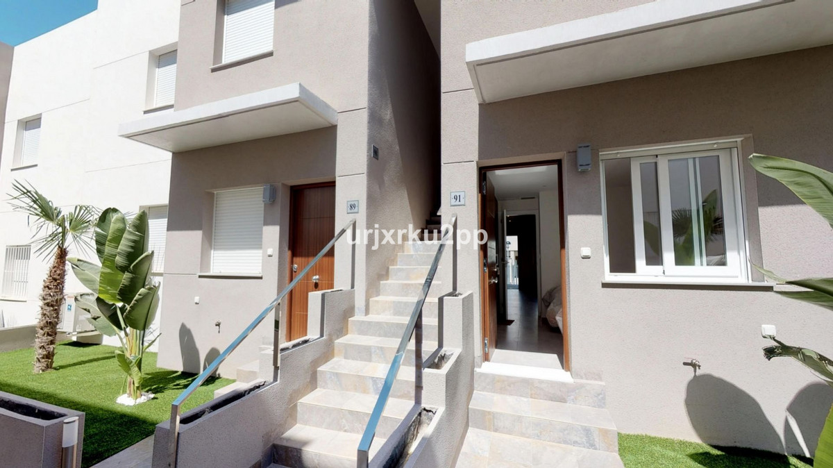 Se vende Apartamento Planta Baja de 3 dormitorios en Costa Blanca, Alicante, España