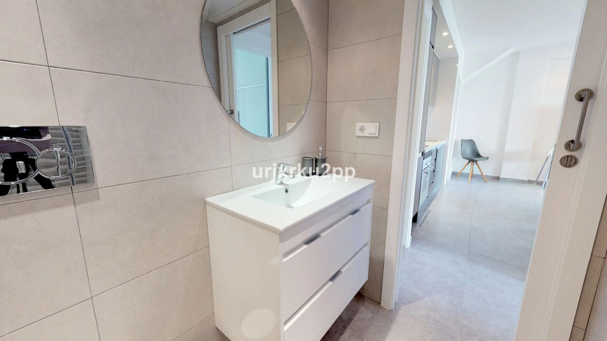 Se vende Apartamento Planta Baja de 3 dormitorios en Costa Blanca, Alicante, España