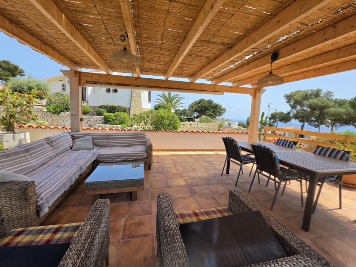 2 Bed Townhouse for sale in Javea Costa Blanca, Alicante, Spain